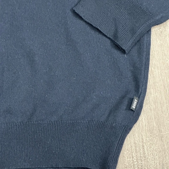 Men's DKNY XL 46 - 48 Crewneck Sweater Navy Blue Logo Lorimer Long Sleeve NWT - Picture 8 of 11